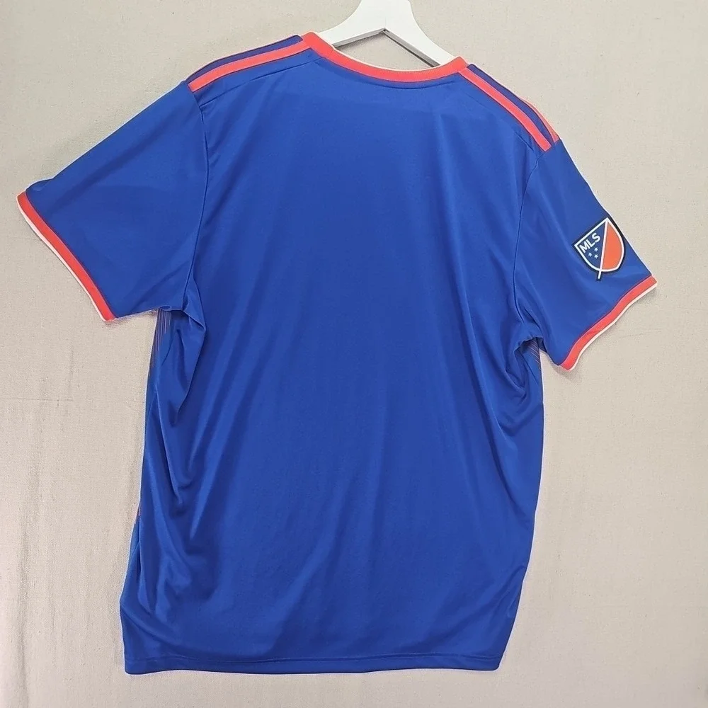 Adidas FC Cincinnati 2019 MLS Inaugural Season Mercy Health Soccer Jersey Men XL - Picture 8 of 8